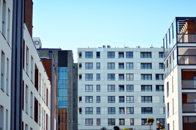 Объем спроса на первичном рынке жилья Москвы увеличился на 2,4% за октябрь и 20% за квартал